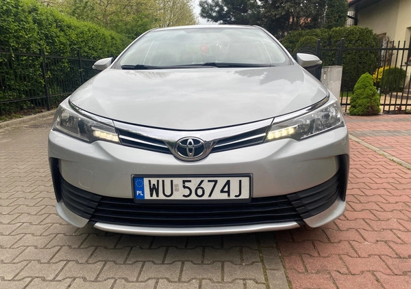 Toyota Corolla cena 29500 przebieg: 288950, rok produkcji 2016 z Warszawa małe 379